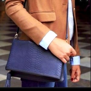 NWOT Gigi New York Rachel Covertible Navy Clutch